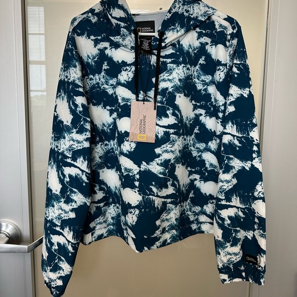 NWT National Geographic hooded top - XL - Picture 1 of 6